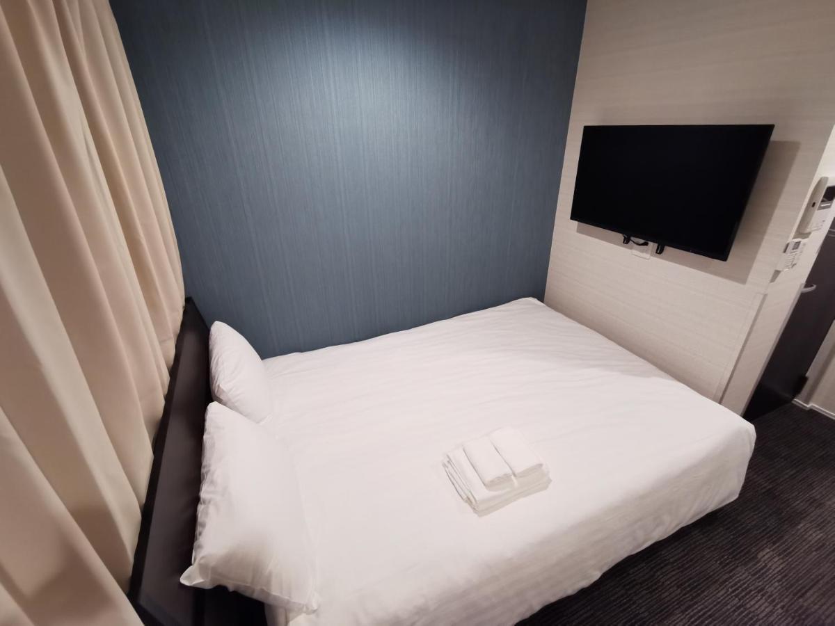 Glou Higashi Shinjuku Hotel Tokyo Exterior photo