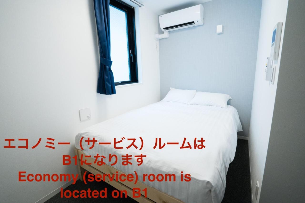 Glou Higashi Shinjuku Hotel Tokyo Exterior photo